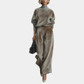 Grayish MARRON
