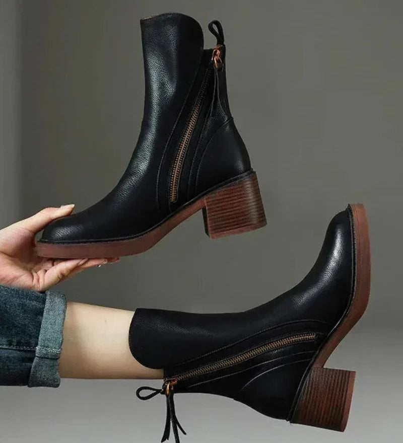 Valorine | Bottes classiques noir en cuir Cheville