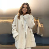 Cristina | Gilet Douillet en maille avec poches