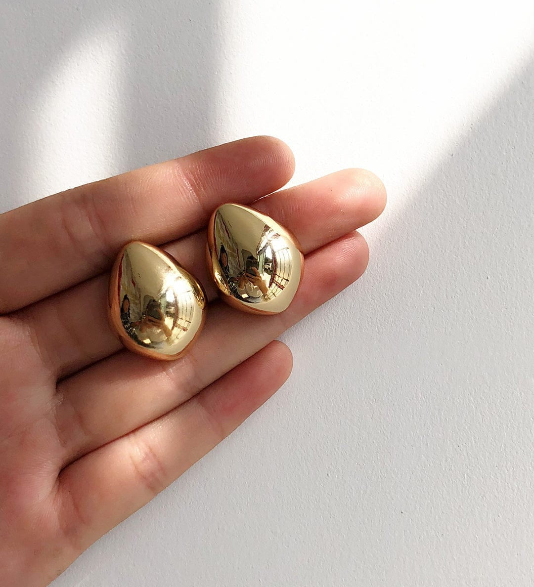 Triin | Boucles d’oreilles scintillant métallisé pendante