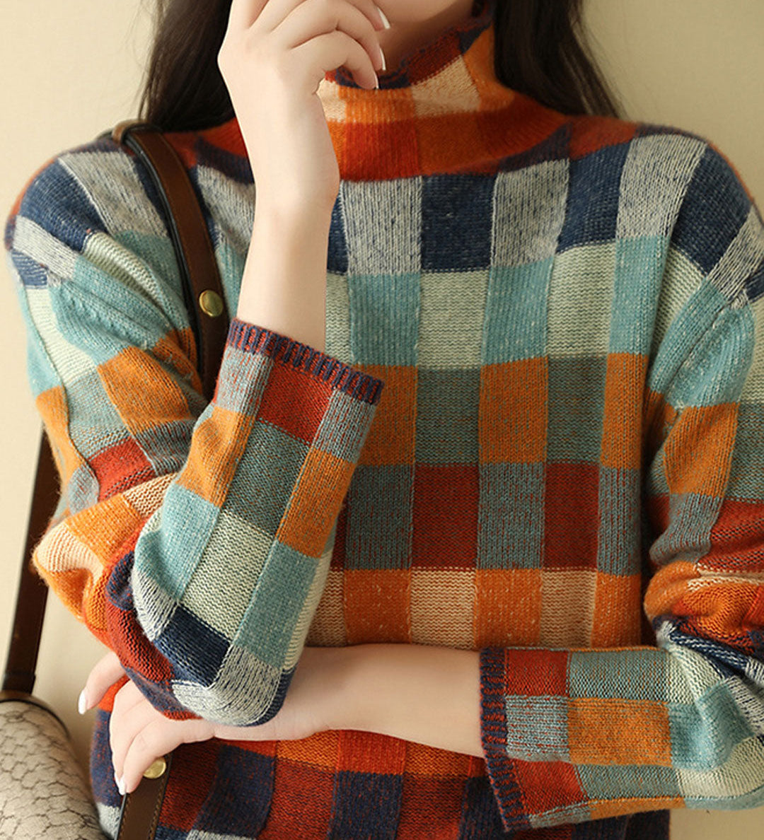 Caroline | Pull tailleur à col roulé