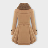 Māte | Manteau chic avec un Fausse fourrure col