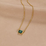 Fleur | Collier vert émeraude avec doré-plaqué Finition