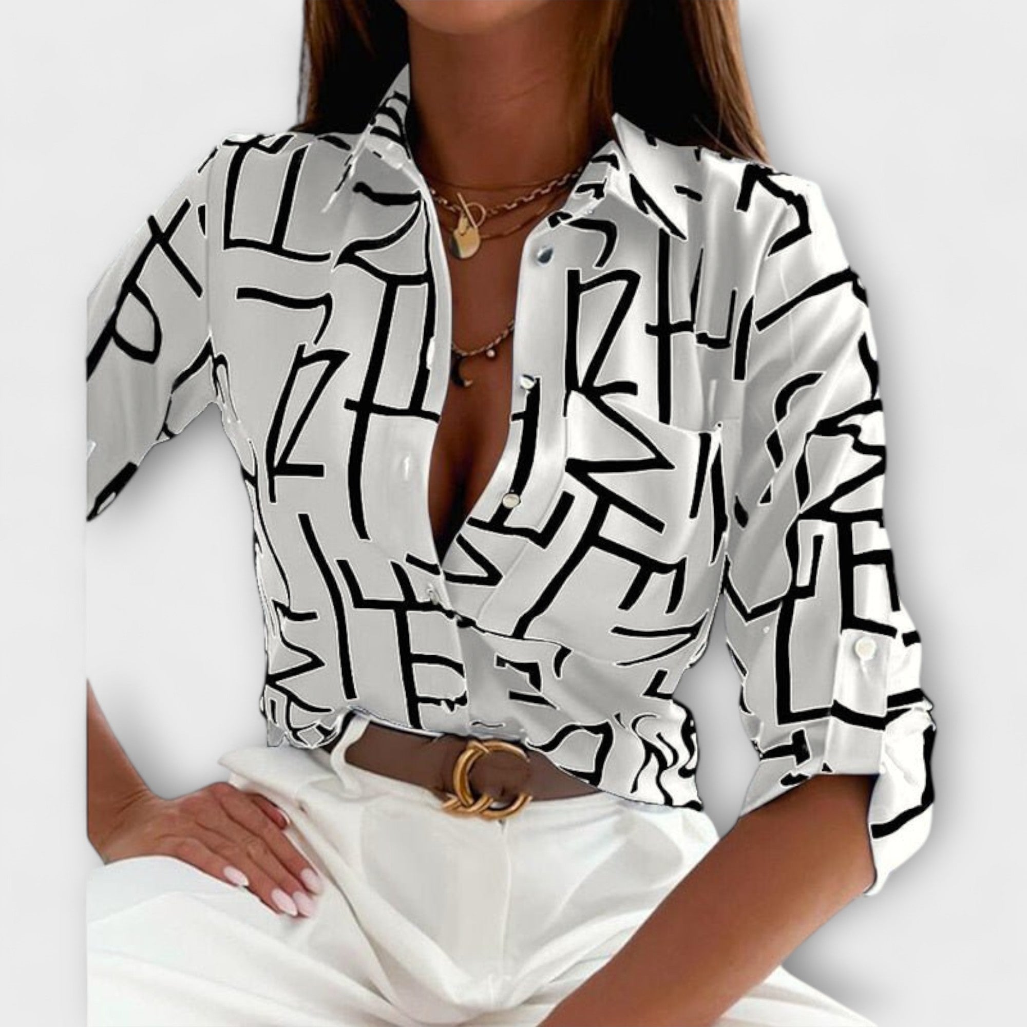 Maria | Chemise intemporelle classique col T